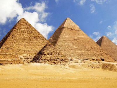 Gizeh pyramids